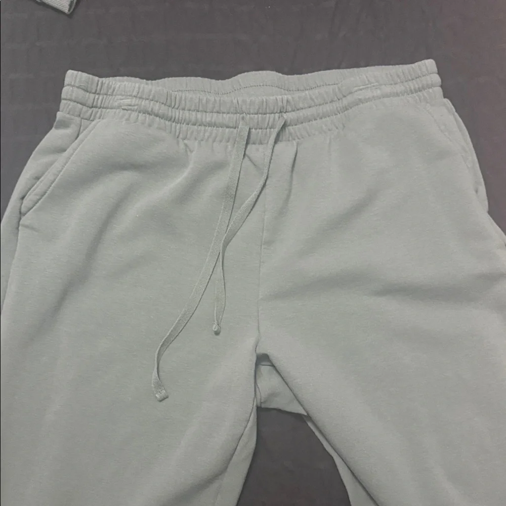 Torrid Green Hoodie and Joggers Set - Picture 2 of 8